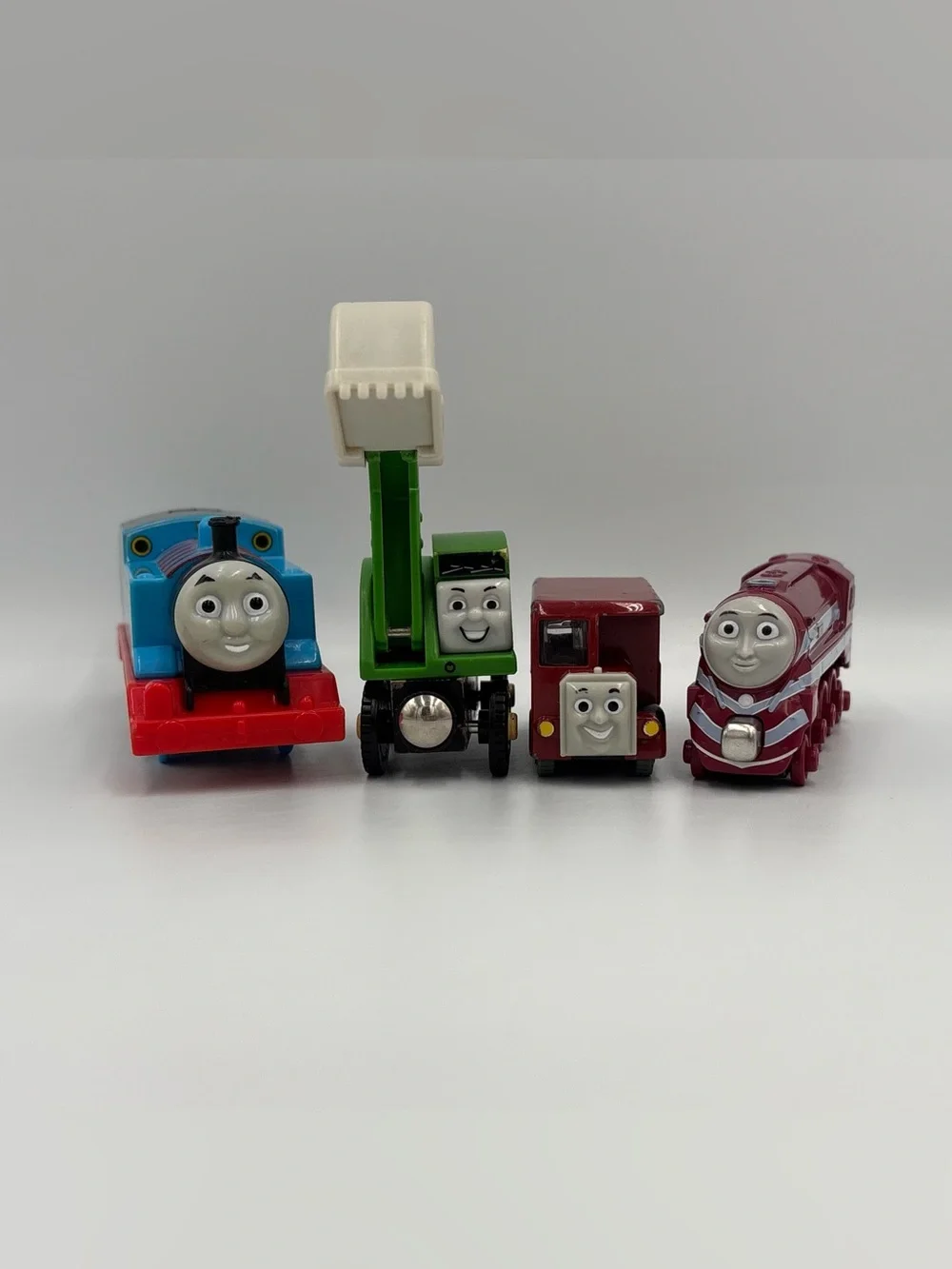 RARE Y2K Thomas & Friends Motorized Thomas Alfie Bertie Caitlin Train Toy Lot
